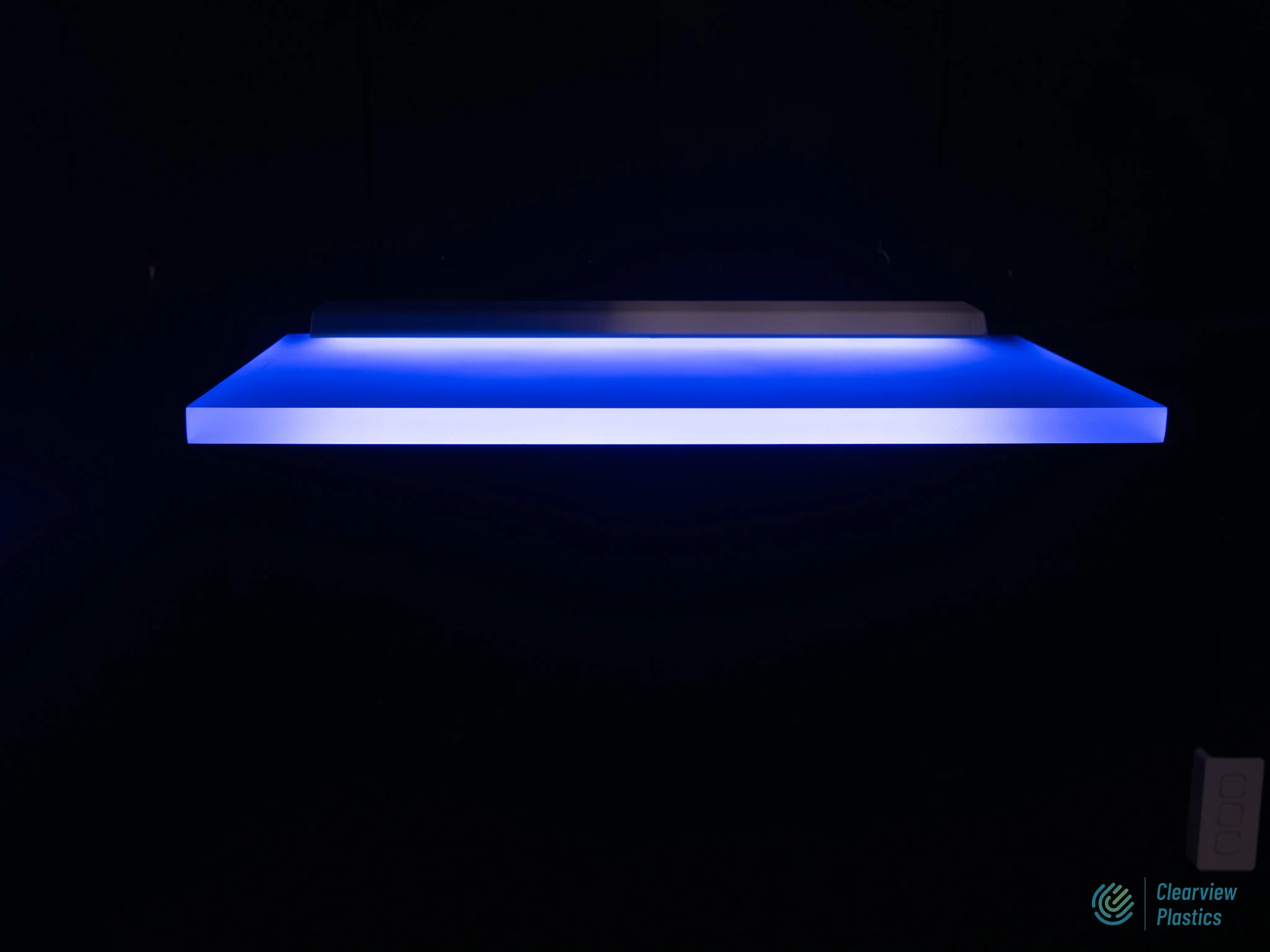 Edge Lit LED Quick Shelves - Image 4